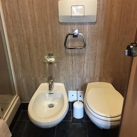 Socrate Hotel 3*