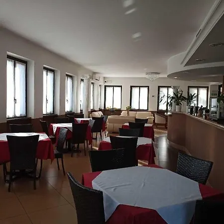 ホテル Socrate ラヴェーナ・ポンテ・トレーザ