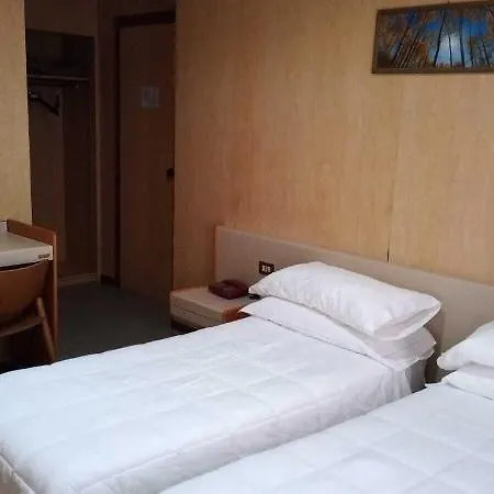 Hotel Socrate Lavena Ponte Tresa