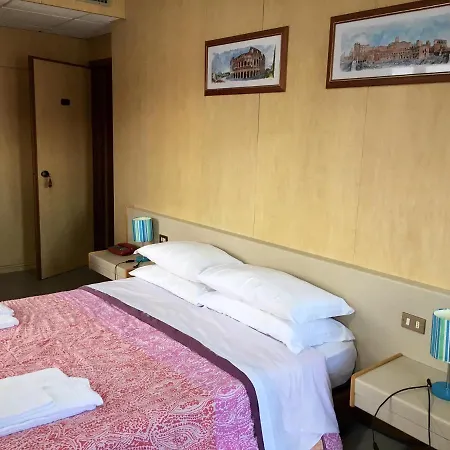 Hotel Socrate 3*